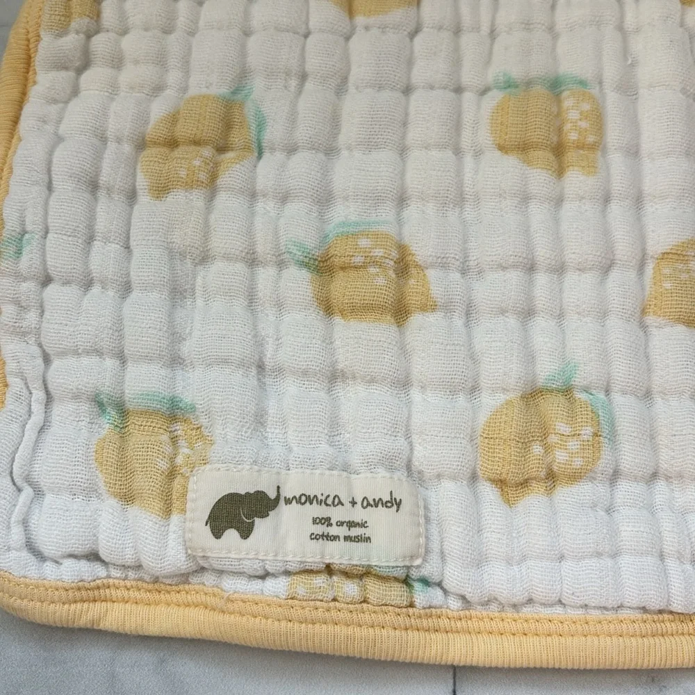 Monica + Andy Organic Cotton Muslin Burp Cloth in “Lovely Lemon”